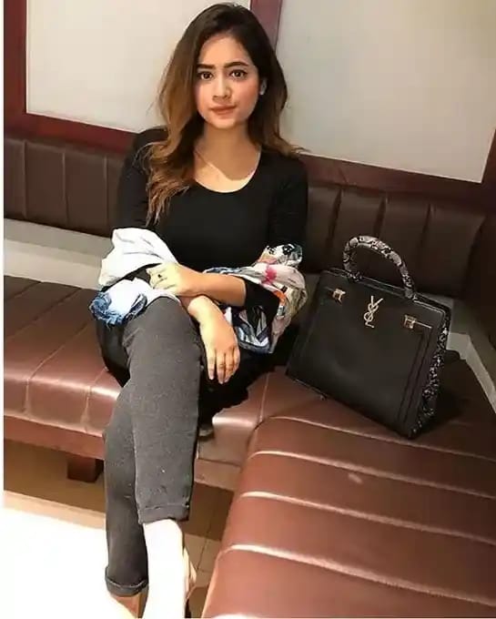 model Call Girls in Gorakhpur